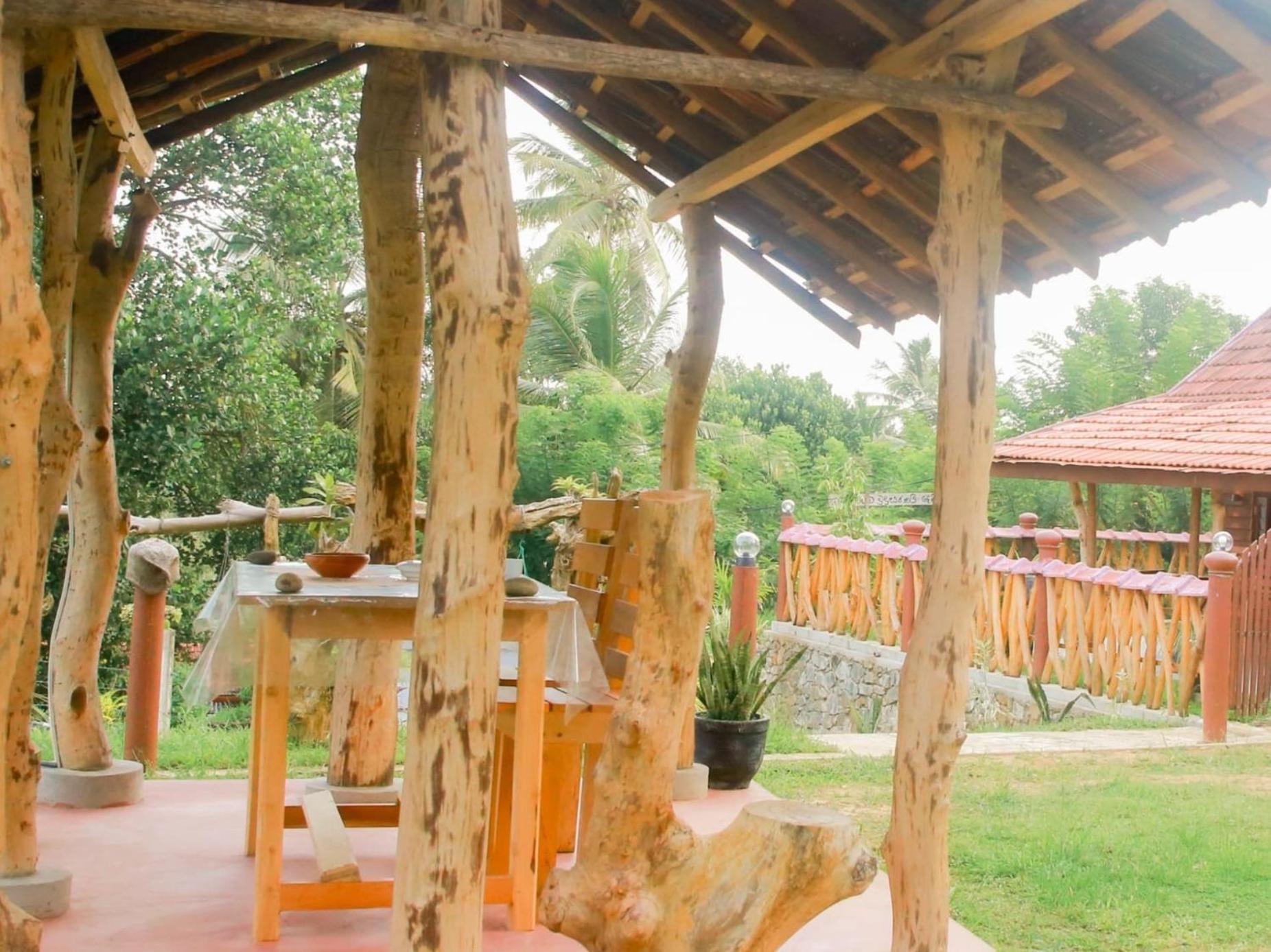 Villa Blue Ocean Tree House Hiriketiya Dikwella Exterior foto