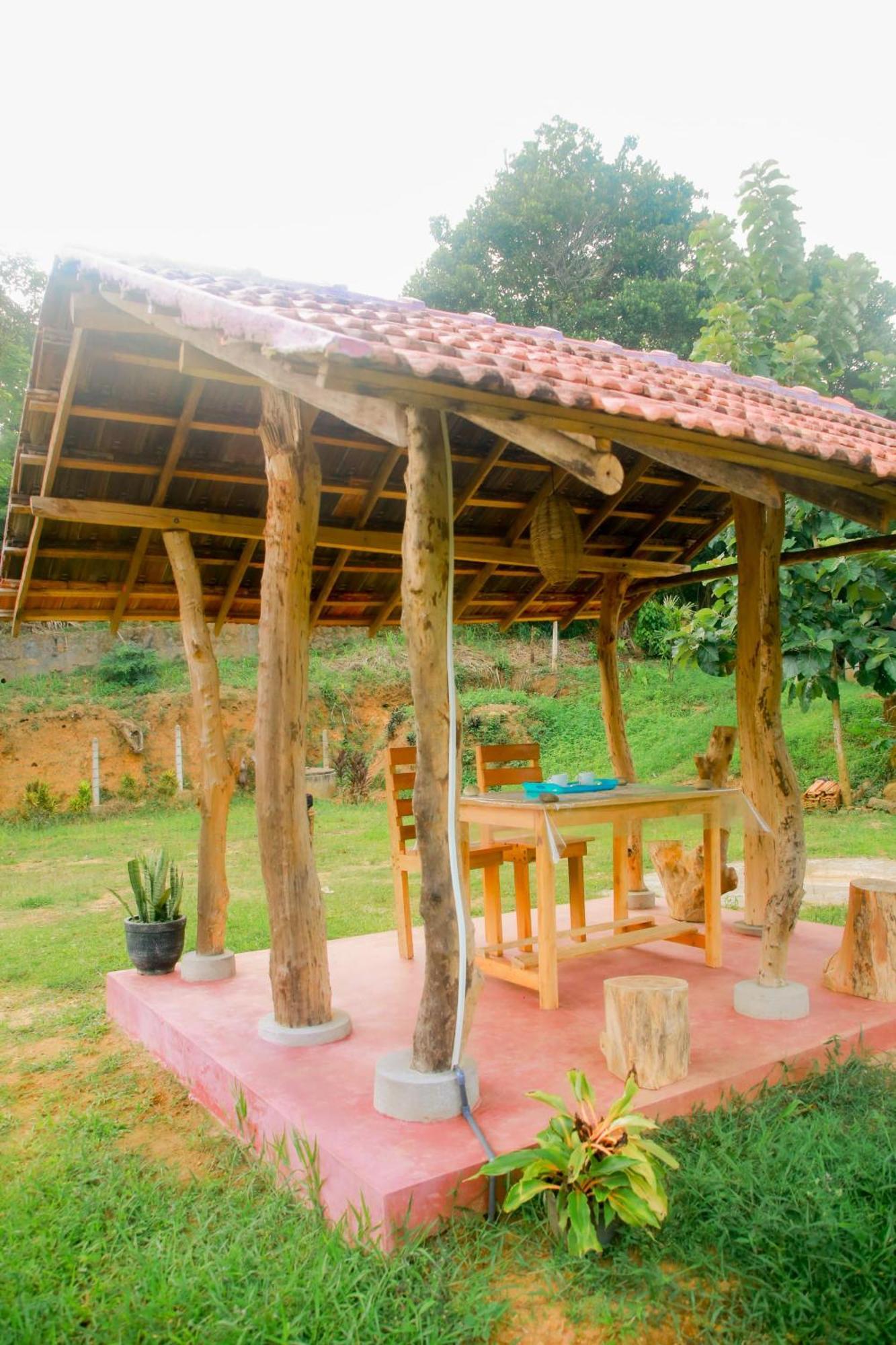 Villa Blue Ocean Tree House Hiriketiya Dikwella Exterior foto